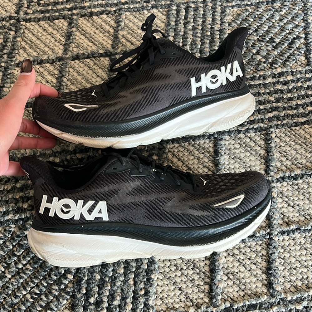 Hoka Clifton 9